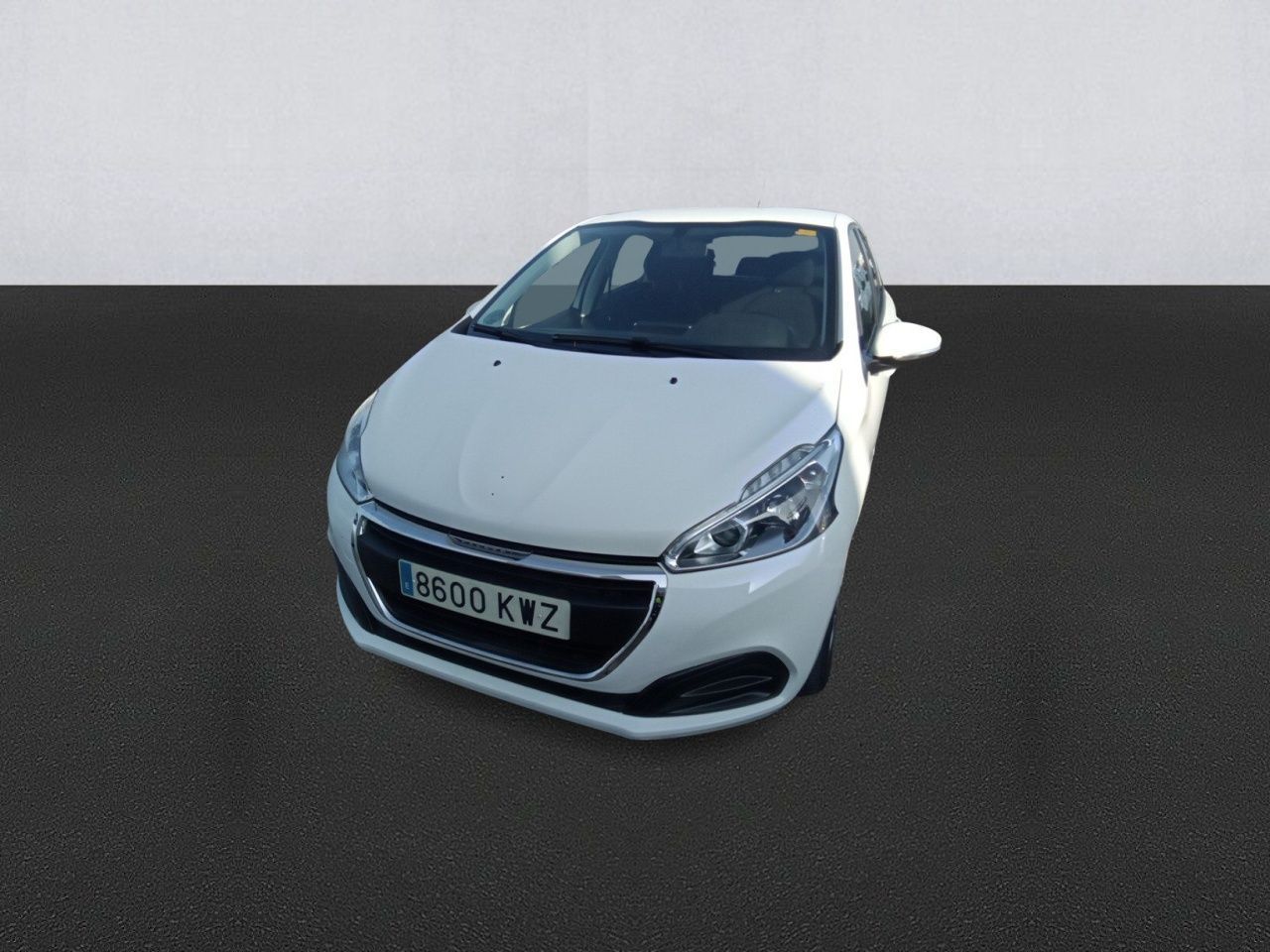 Renting PEUGEOT 208 segunda mano