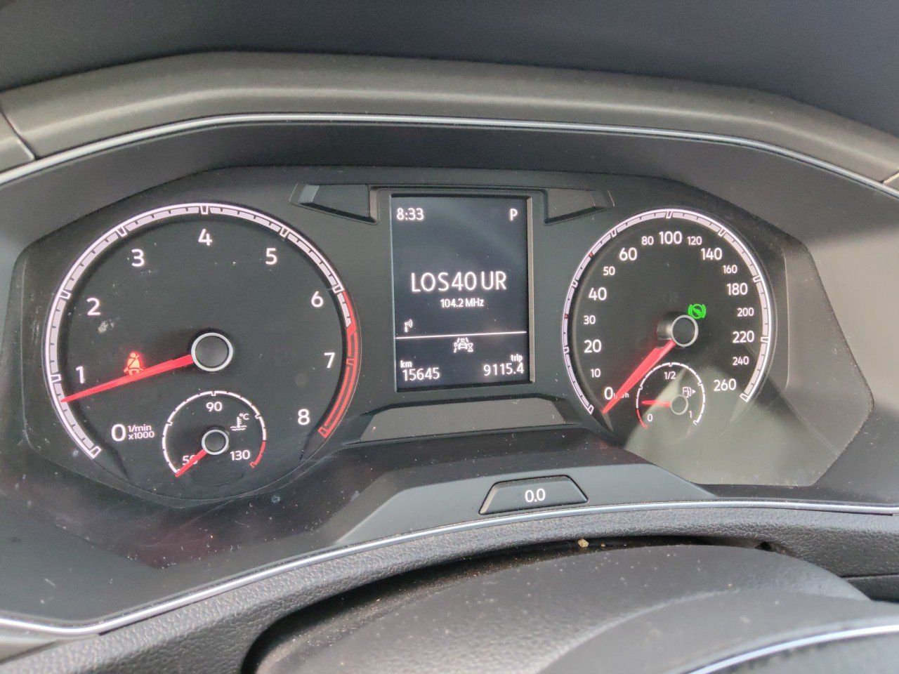 Renting VOLKSWAGEN T-ROC Advance 1.5 TSI 110kW (150CV) DSG