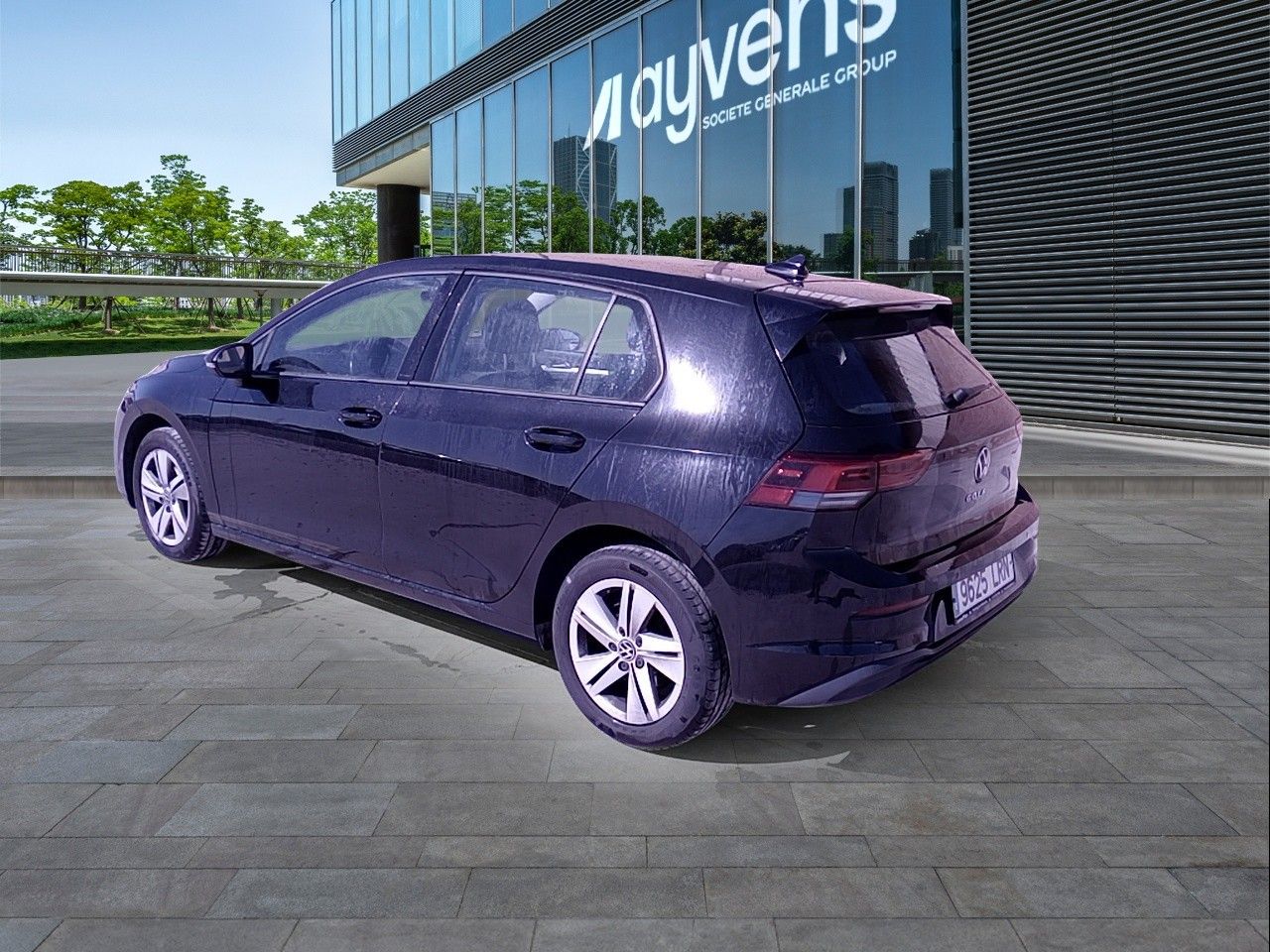 Renting VOLKSWAGEN GOLF 1.0 TSI 81kW (110CV)