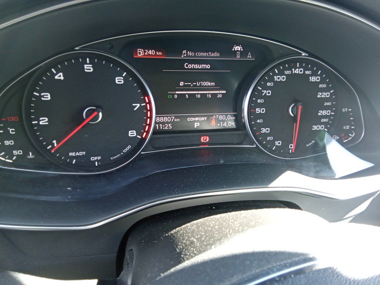 Renting AUDI A6 Design 45 TFSI 180kW quattro-ultra S tr.
