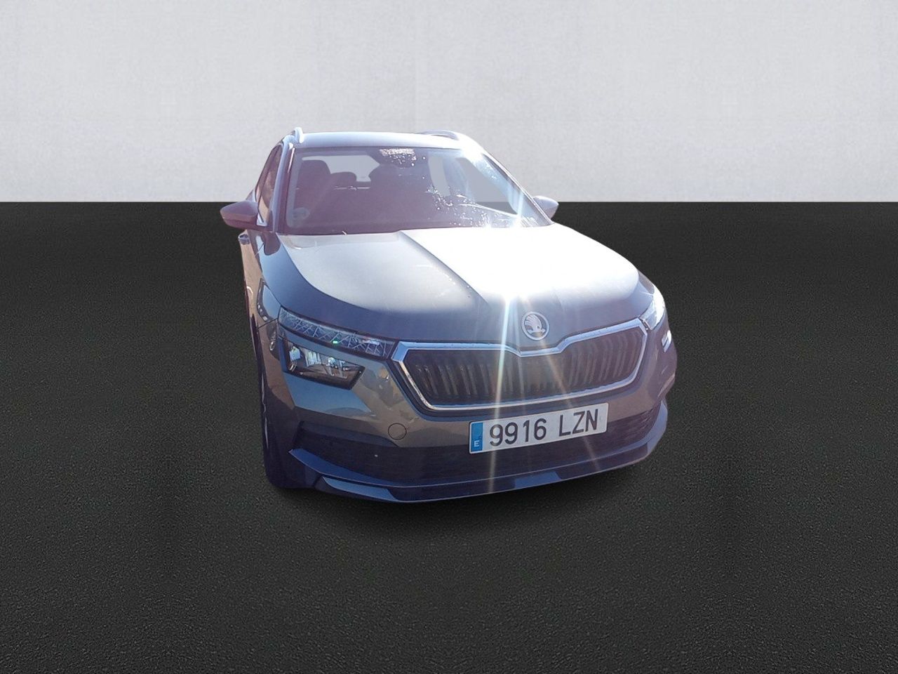 Renting SKODA KAMIQ 1.0 TSI 81kW (110CV) Emotion