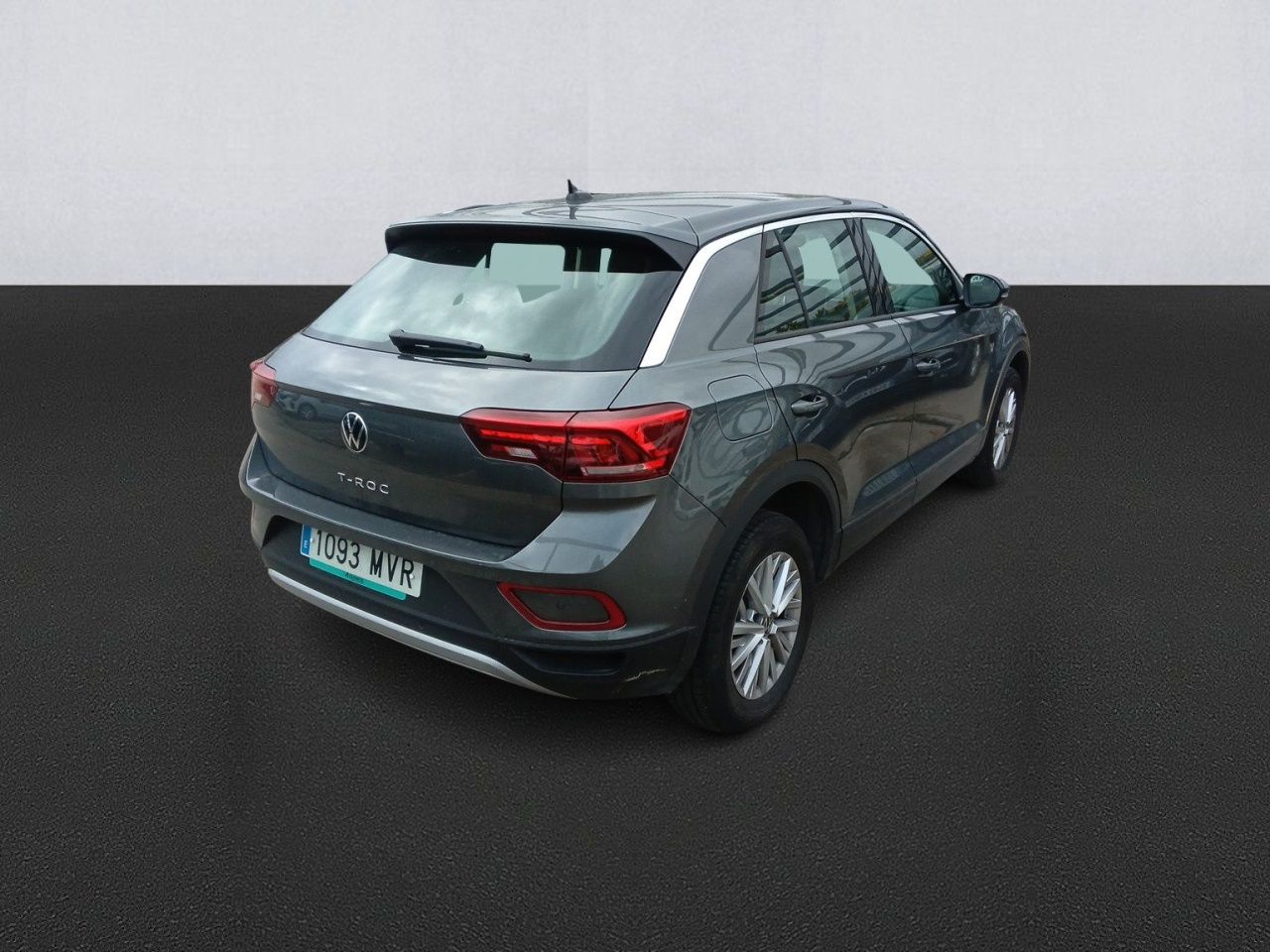 Renting VOLKSWAGEN T-ROC T-Roc 2.0 TDI 85kW (115CV)