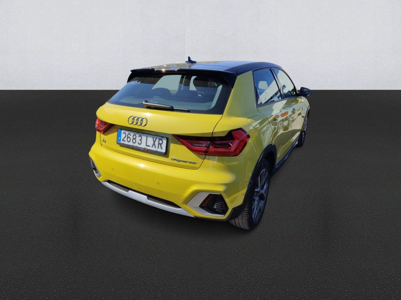 Renting AUDI A1 citycarver Adrenalin 25 TFSI 70kW (95CV)