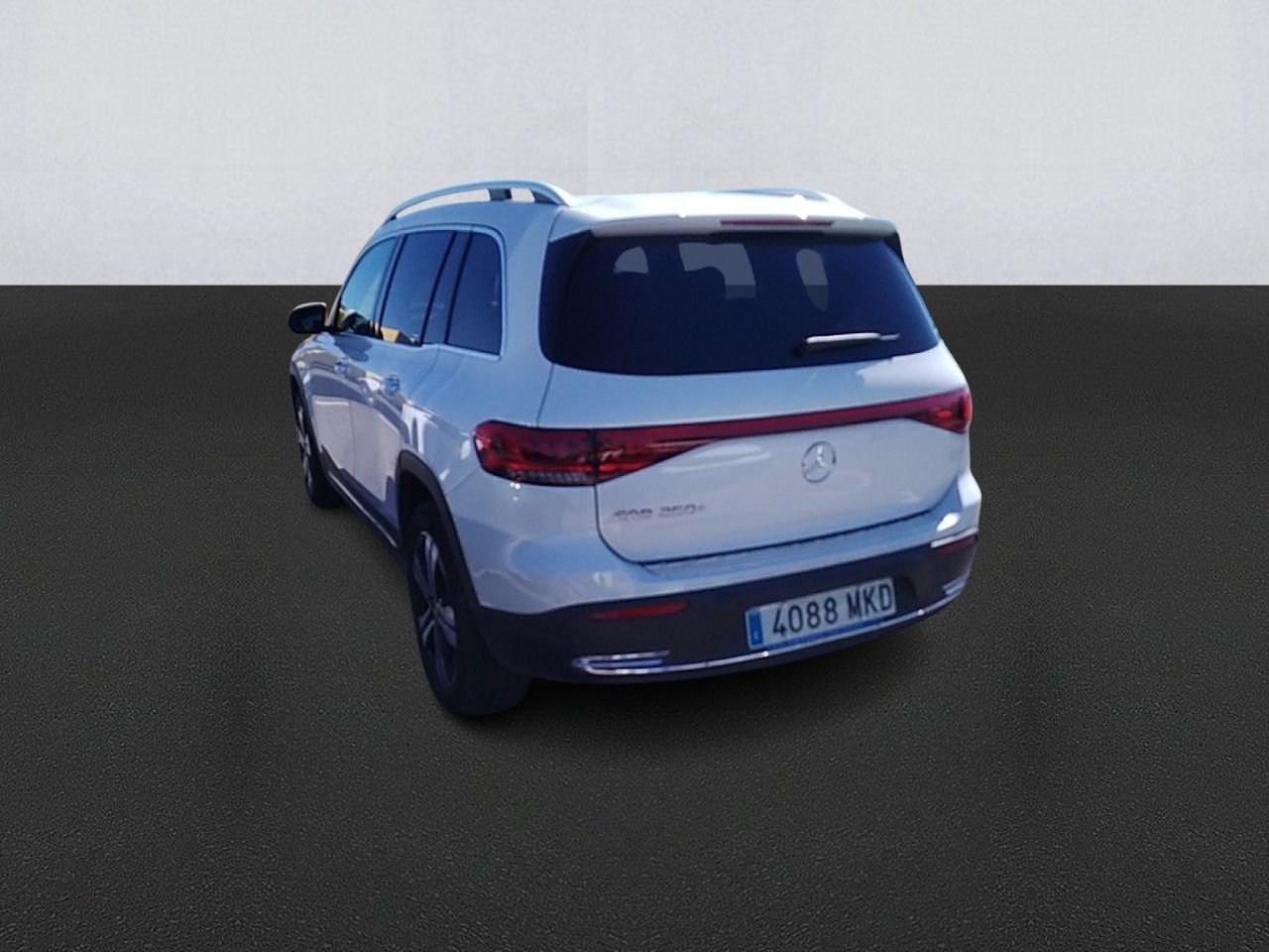 Renting MERCEDES EQB EQB 250+