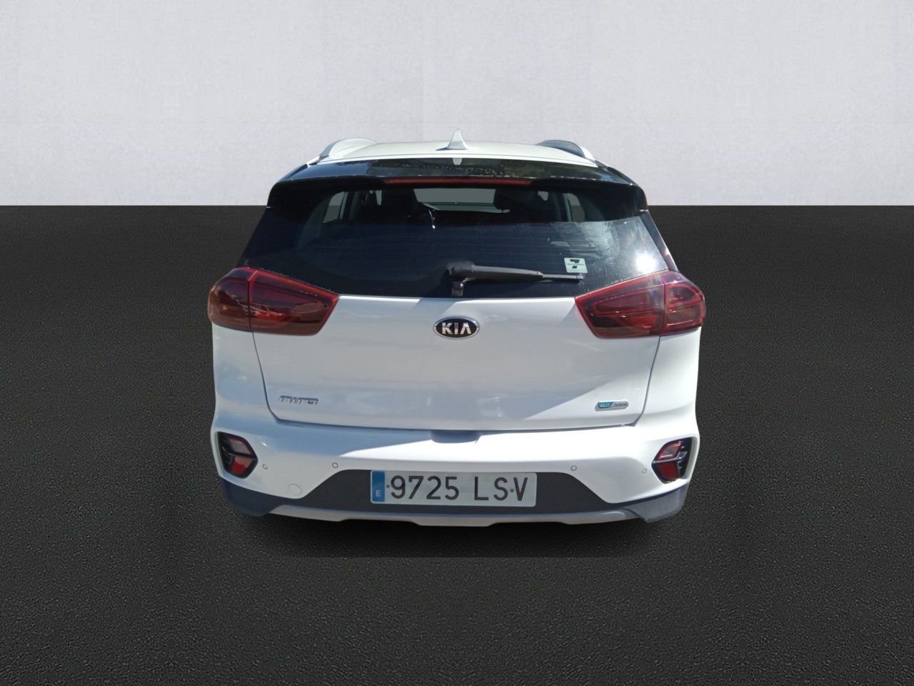 Renting KIA NIRO 1.6 GDi HEV 104kW (141CV) Drive