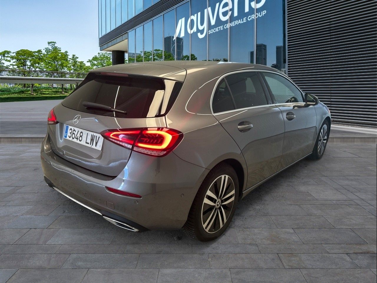 Renting MERCEDES A-CLASS A 180 d