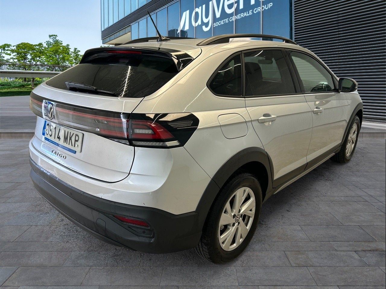 Renting VOLKSWAGEN TAIGO Life 1.0 TSI 81kW (110CV)