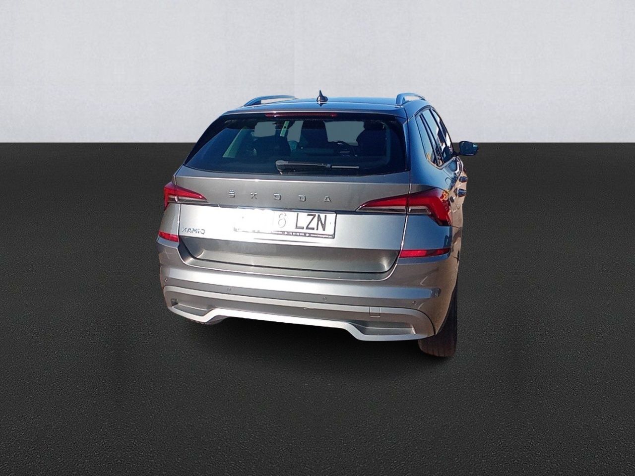 Renting SKODA KAMIQ 1.0 TSI 81kW (110CV) Emotion