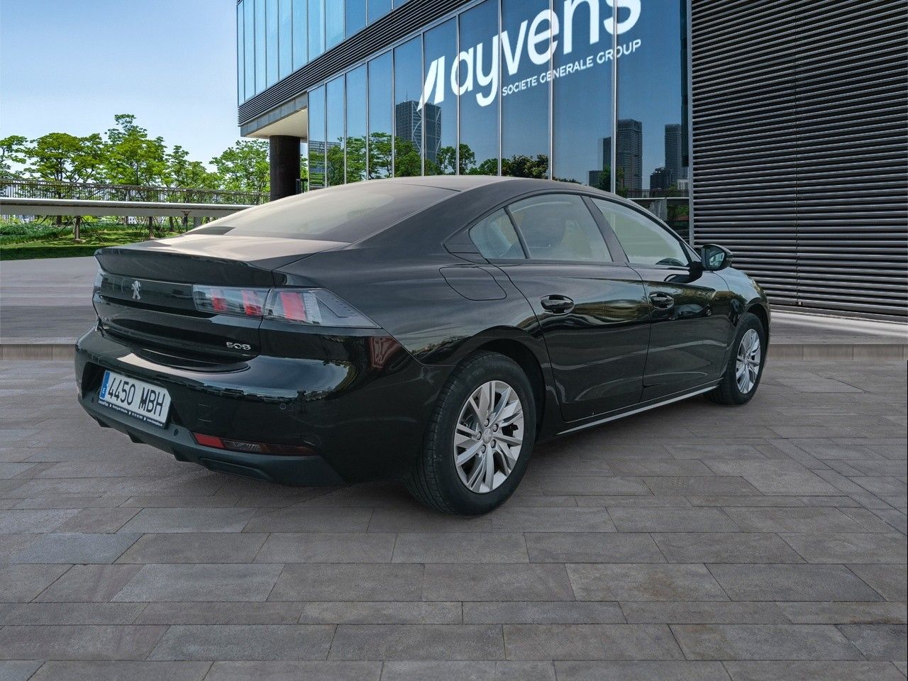 Renting PEUGEOT 508 5P Active Pack BlueHDi 130 S&S EAT8
