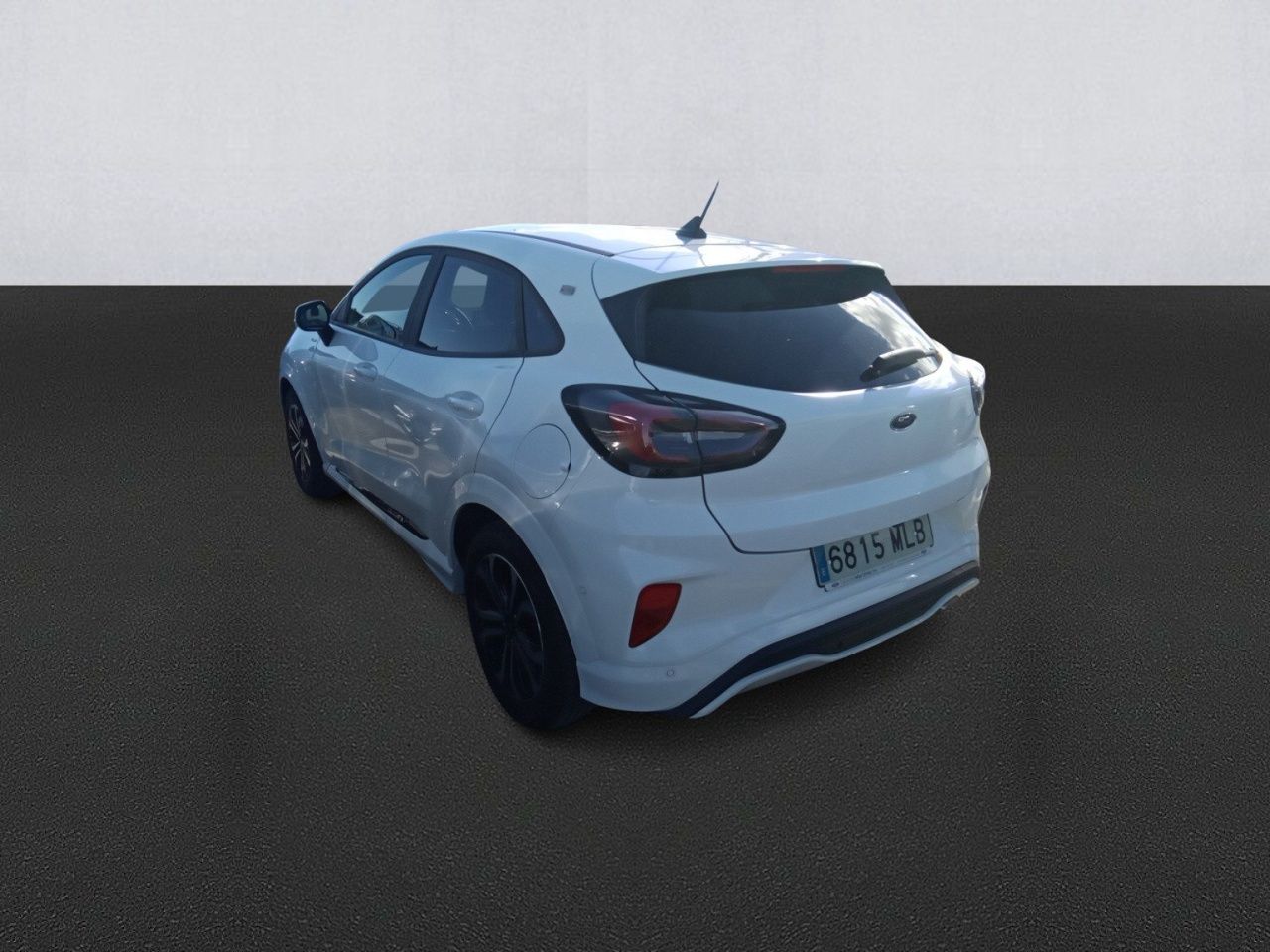 Renting FORD PUMA 1.0 EcoBoost 125cv ST-Line MHEV