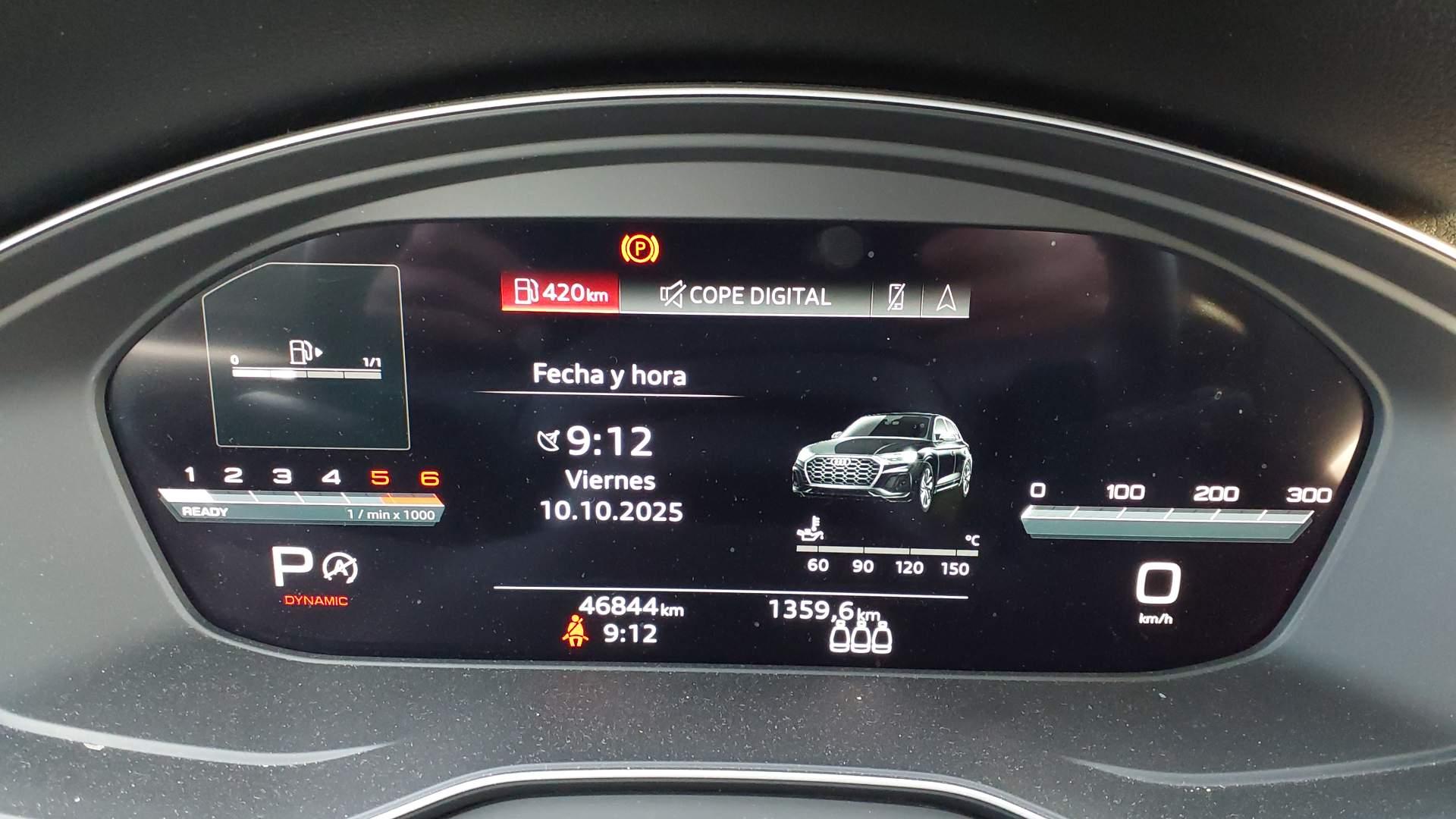 Renting AUDI Q5 SPORTBACK Advanced 35 TDI 120kW S tronic