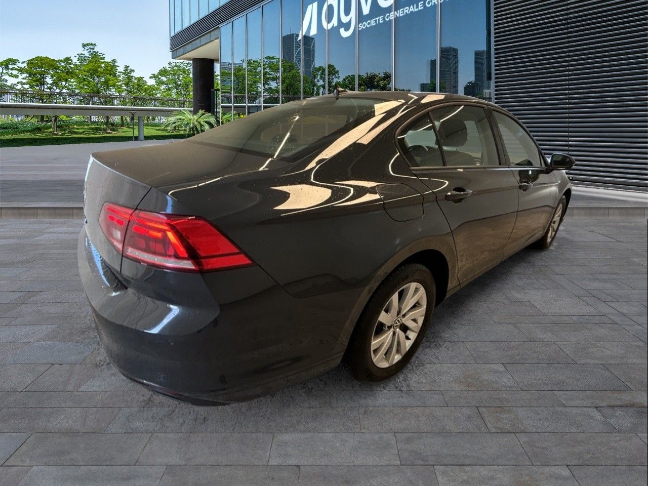 Renting VOLKSWAGEN PASSAT Business 2.0 TDI 90kW (122CV) DSG