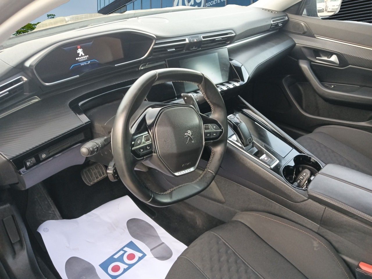 Renting PEUGEOT 508 5P Active Pack BlueHDi 130 S&S EAT8