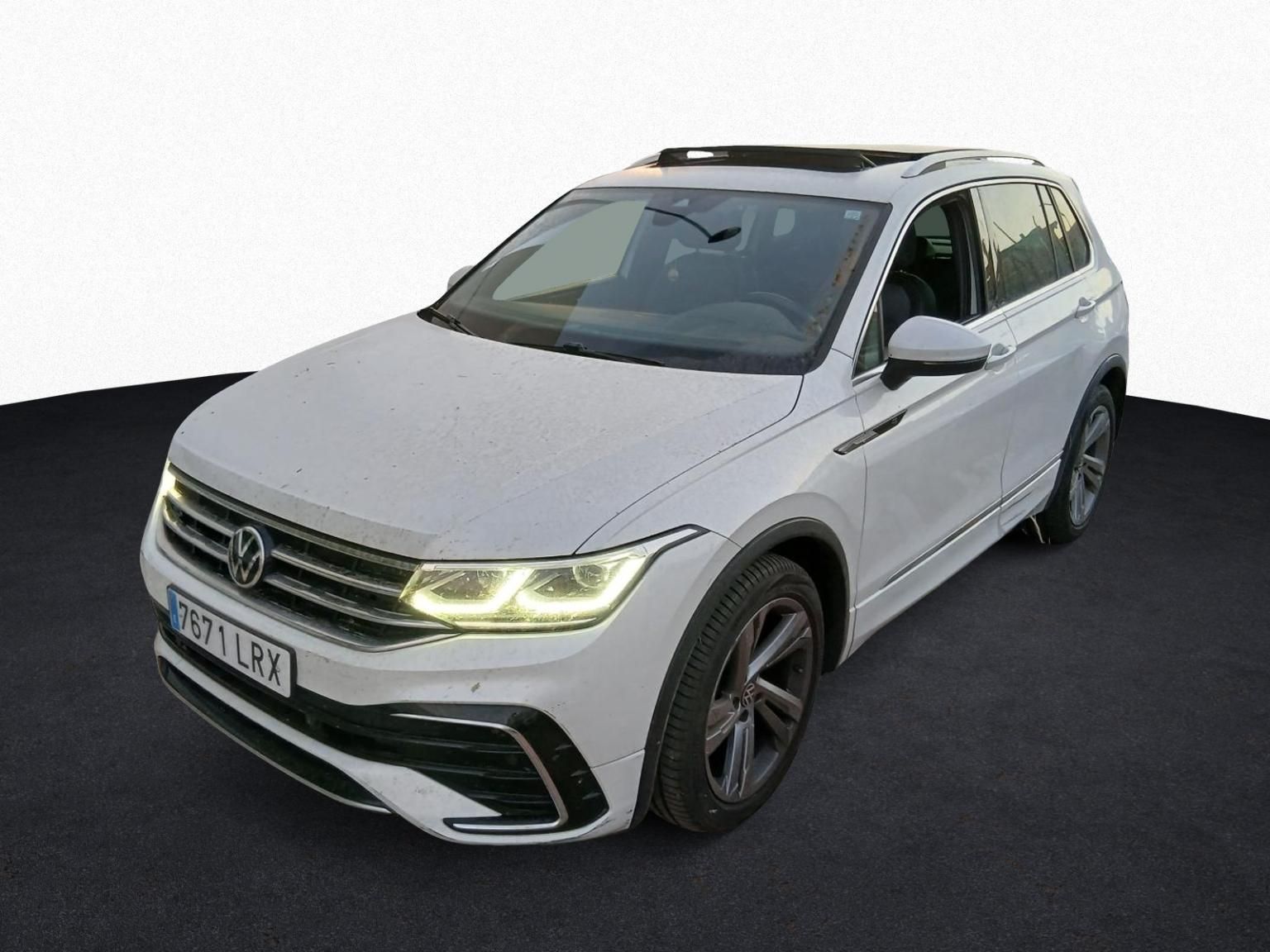 Renting VOLKSWAGEN TIGUAN R-Line 2.0 TDI 110kW (150CV) DSG