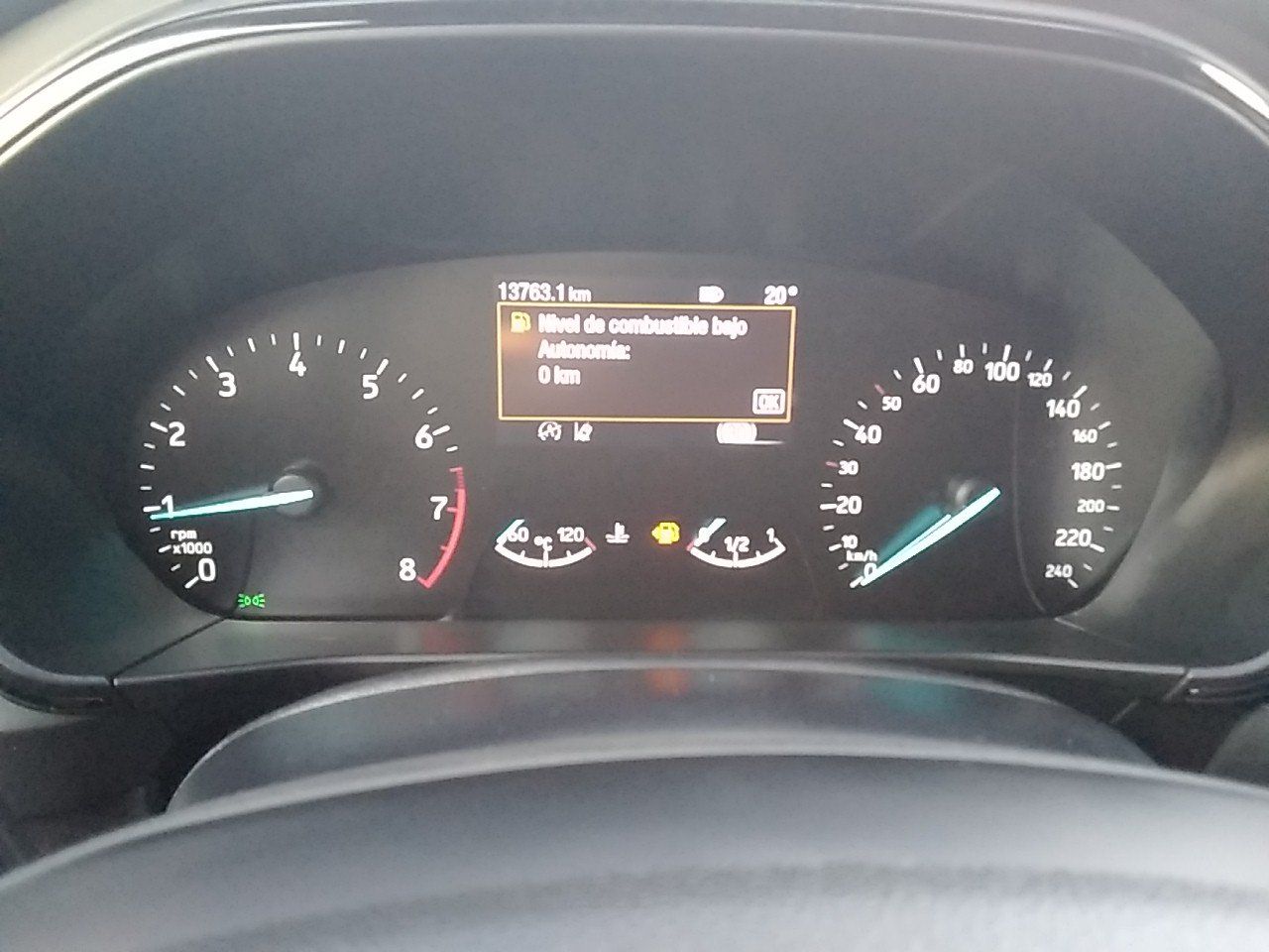 Ford Focus 4888 MZW, foto 8 de 8, foto real
