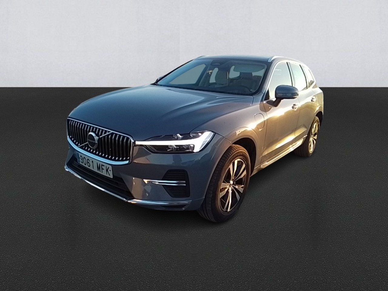 Volvo XC60 3061 MFK, foto 1 de 8, foto real