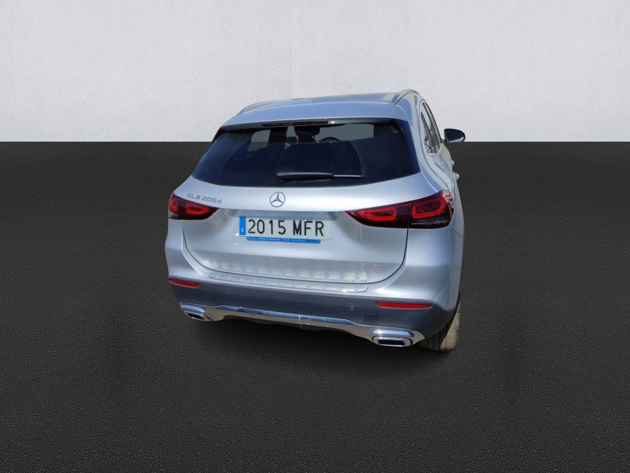 Mercedes GLA 2015 MFR, foto 5 de 8, foto real