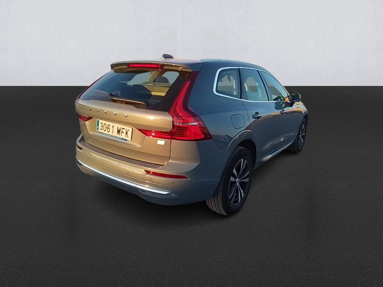 Volvo XC60 3061 MFK, foto 4 de 8, foto real
