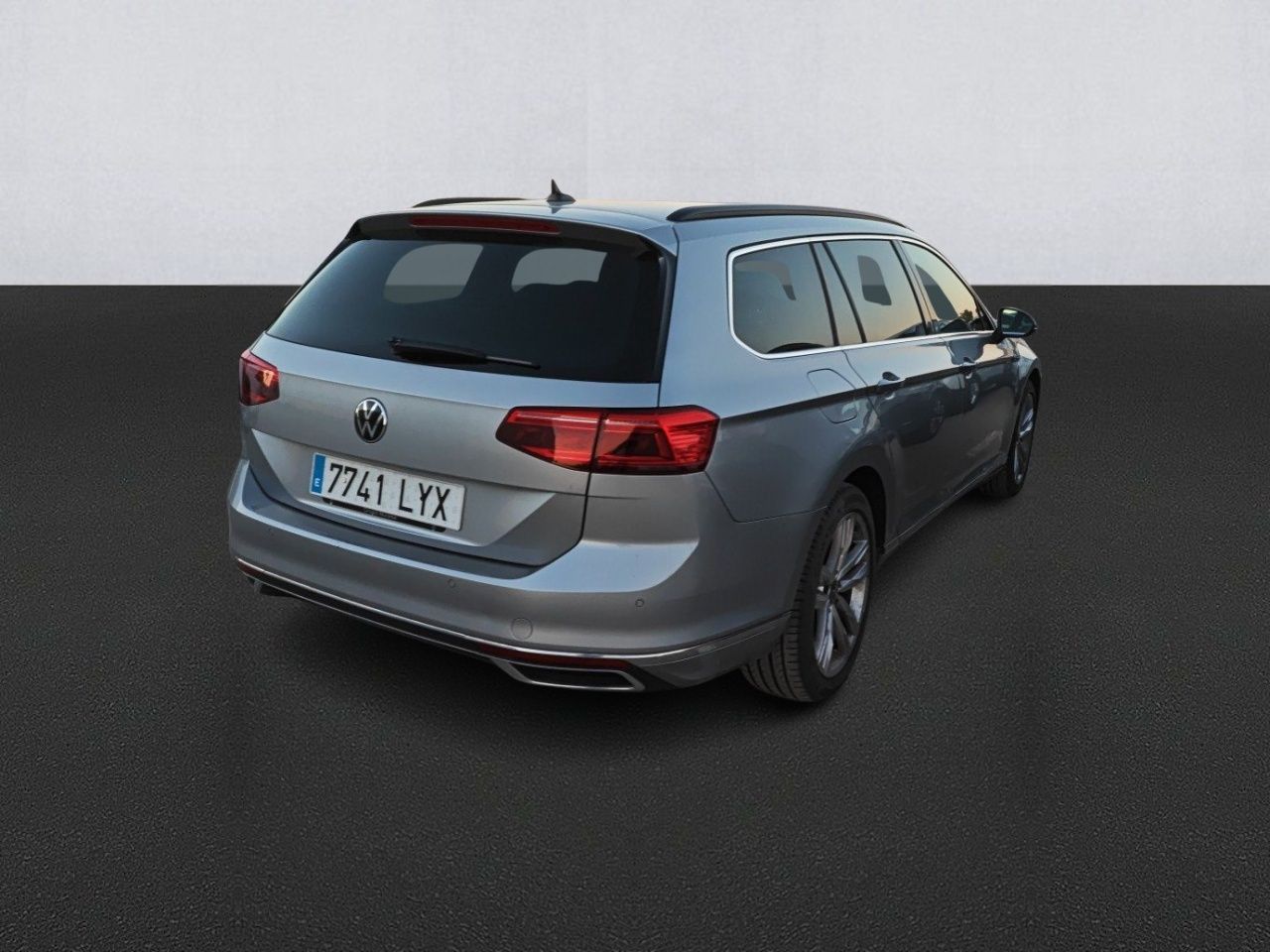 Volkswagen Passat 7741 LYX, foto 4 de 8, foto real