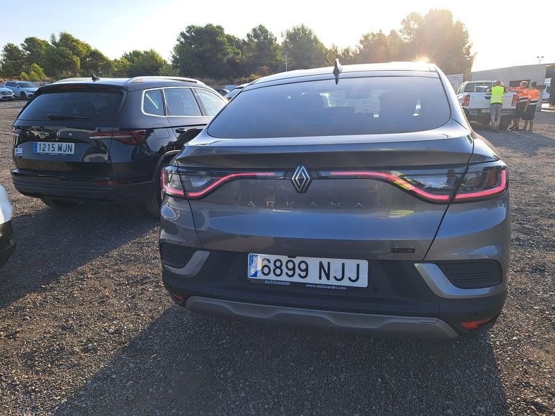 Renault Arkana 6899 NJJ, foto 6 de 8, foto real