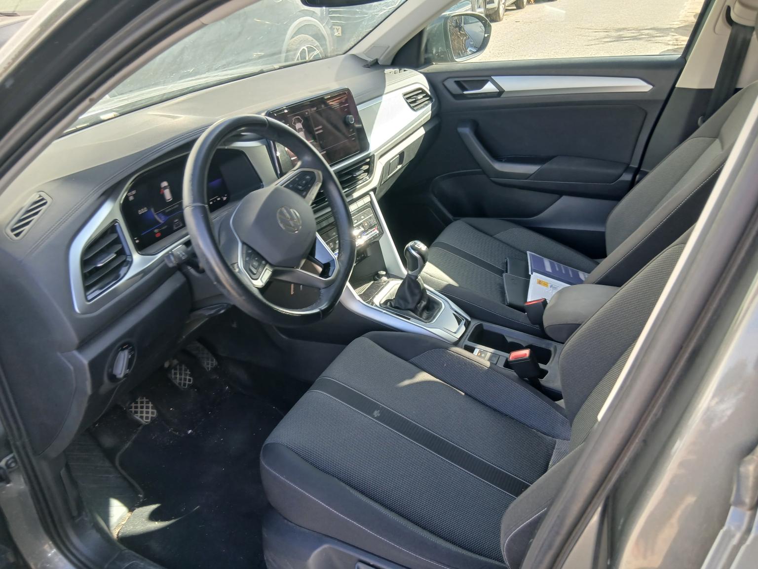 Volkswagen T-Roc 1259 LZV, foto 5 de 8, foto real