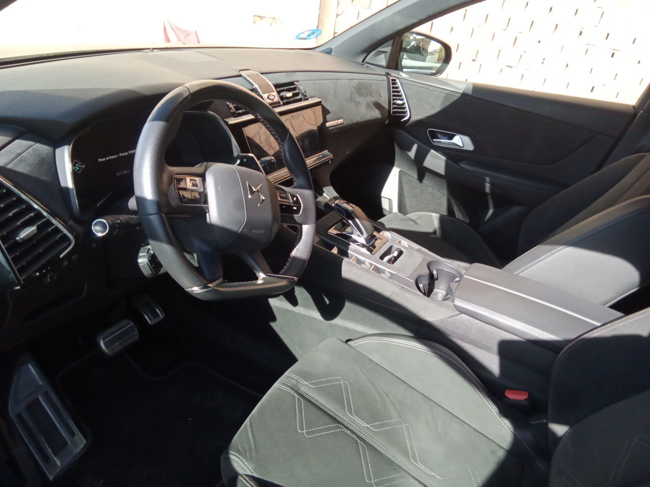 DS 7 Crossback 9634 MBL, foto 7 de 8, foto real