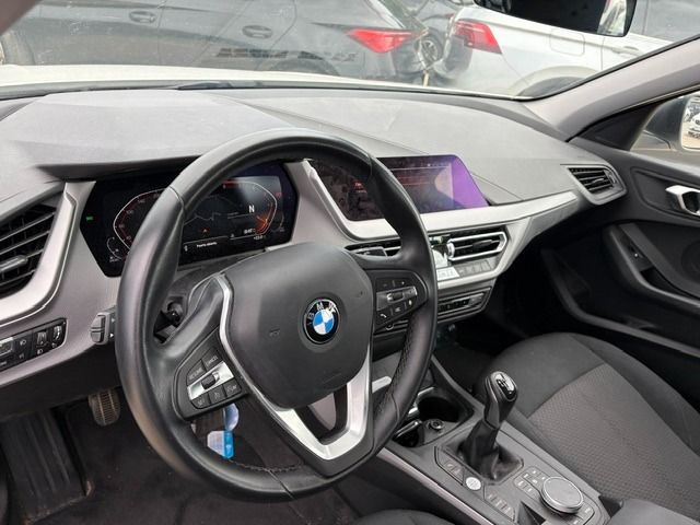 BMW Serie 1 2655 MFM, foto 7 de 8, foto real