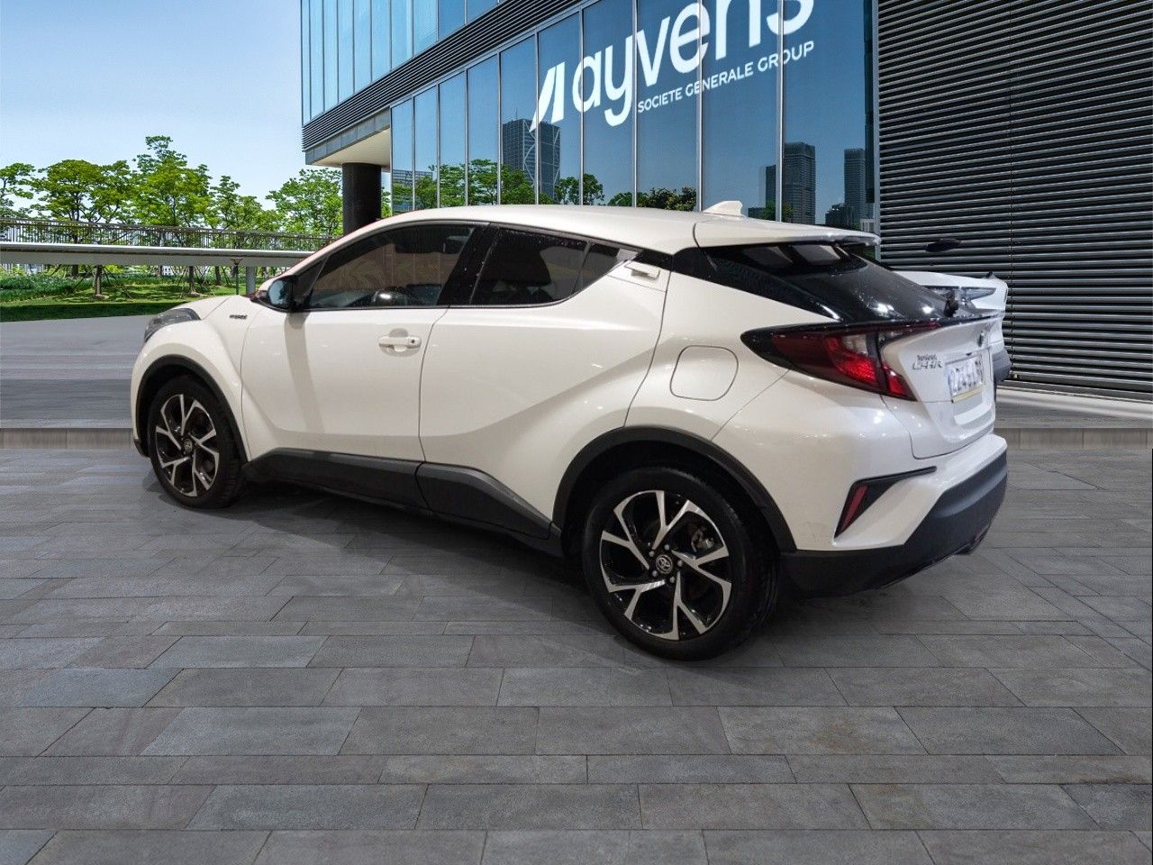 Toyota C-HR 2245 LRG, foto 6 de 7, foto real