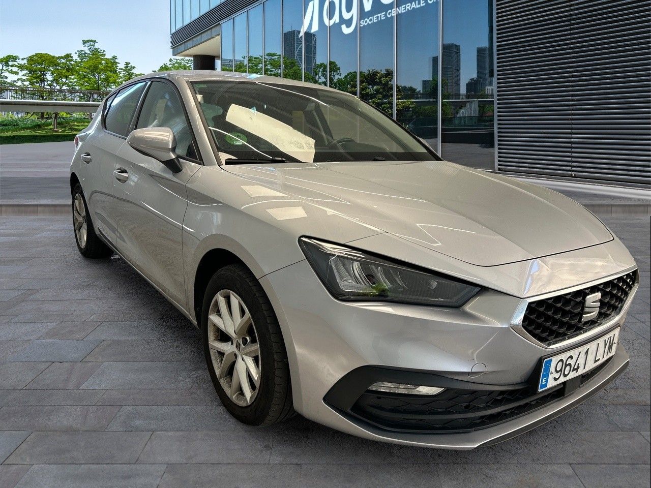 Seat León 9641 LYM, foto 3 de 7, foto real