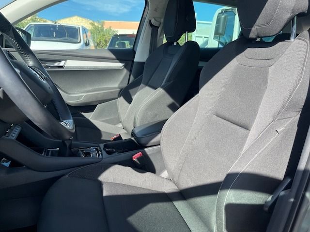 Skoda Karoq 0885 LYJ, foto 8 de 8, foto real