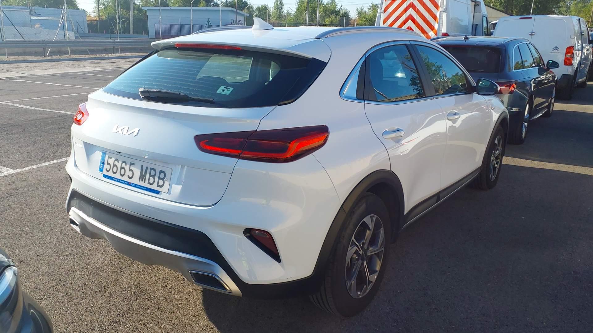 Kia XCeed 5665 MBB, foto 3 de 8, foto real