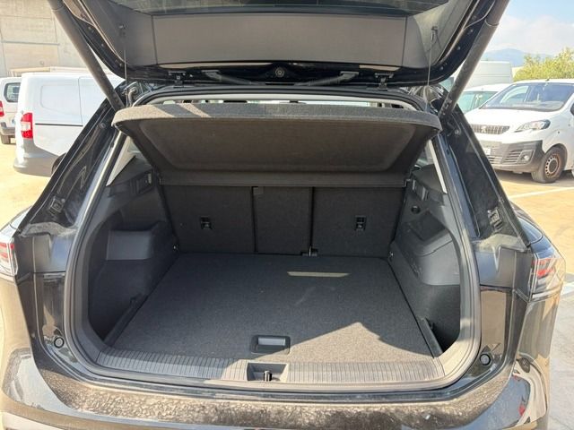 Volkswagen Tiguan 4669 NHG, foto 8 de 8, foto real