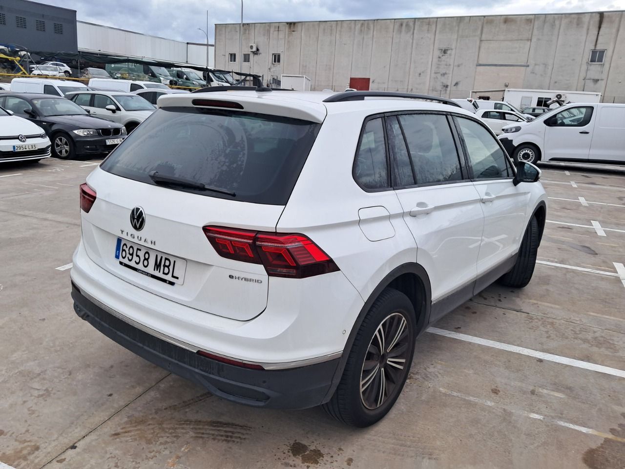 Volkswagen Tiguan 6958 MBL, foto 4 de 8, foto real