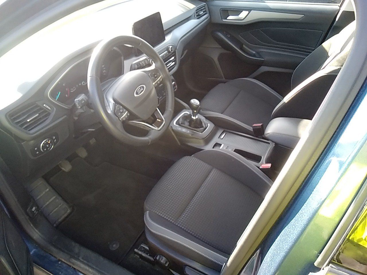 Ford Focus 6435 LYF, foto 7 de 8, foto real
