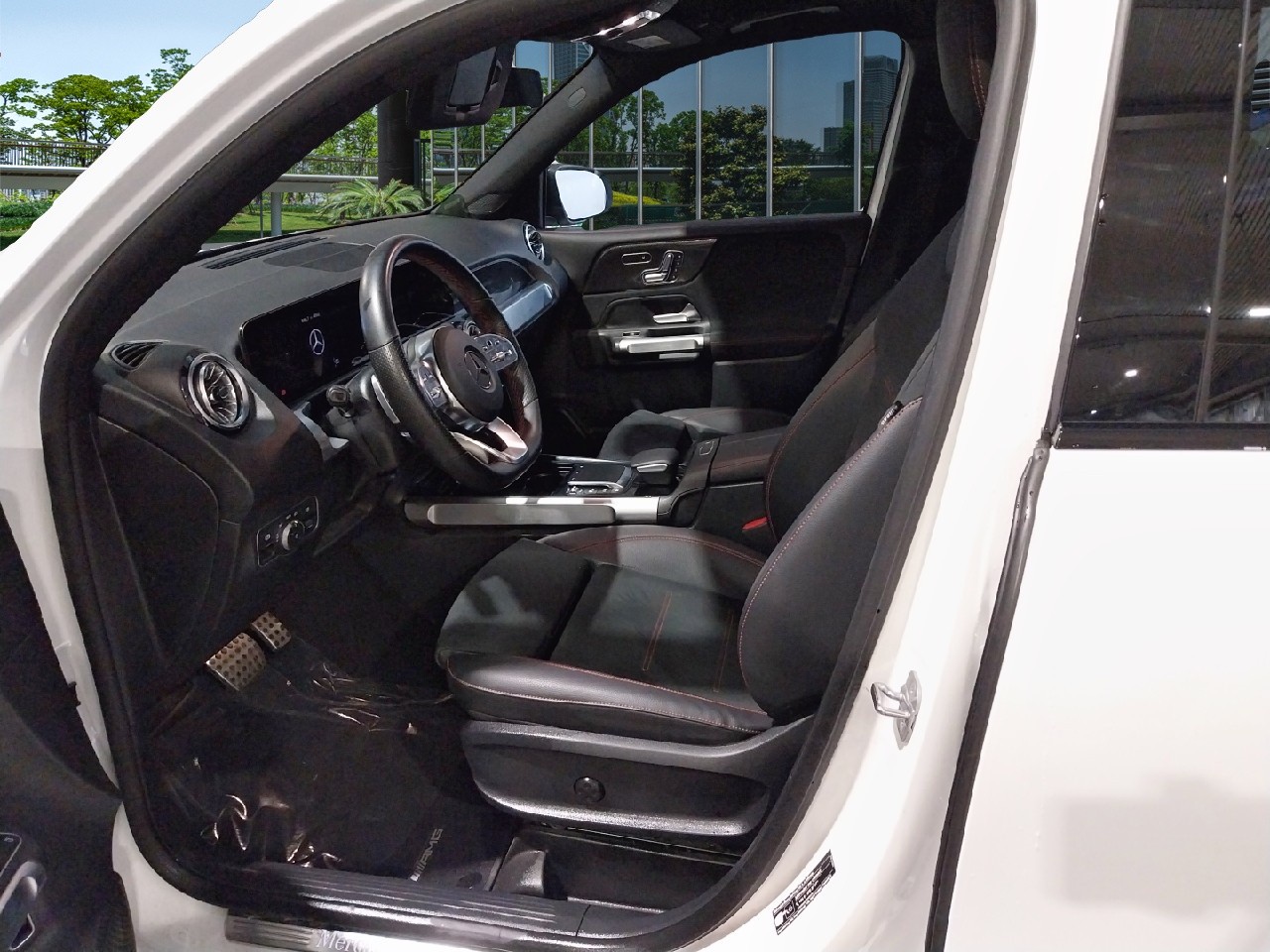 Mercedes GLB 2670 MJB, foto 7 de 7, foto real