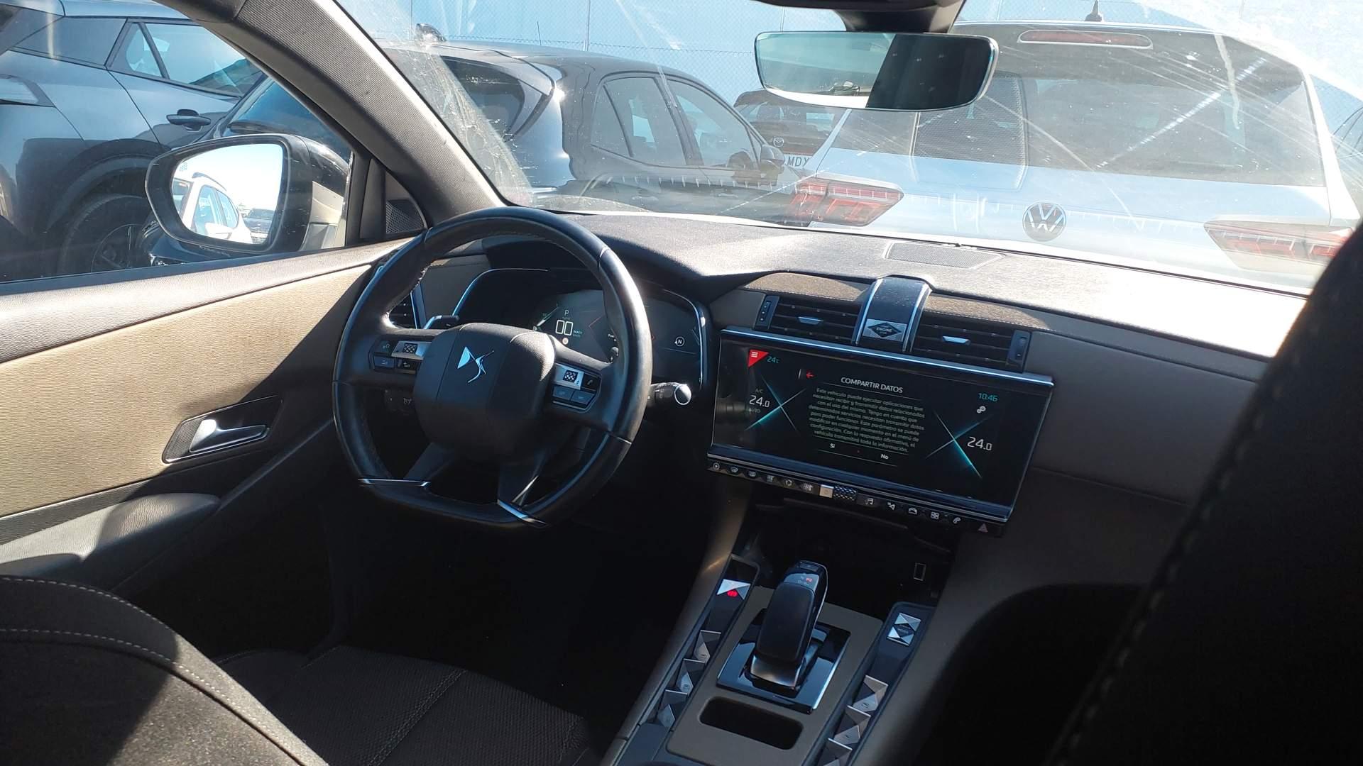 DS 7 Crossback 9543 MBG, foto 8 de 8, foto real