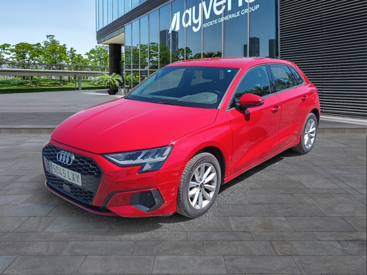 Renting AUDI A3 Sportback 30 TFSI 81kW (110CV) S tronic