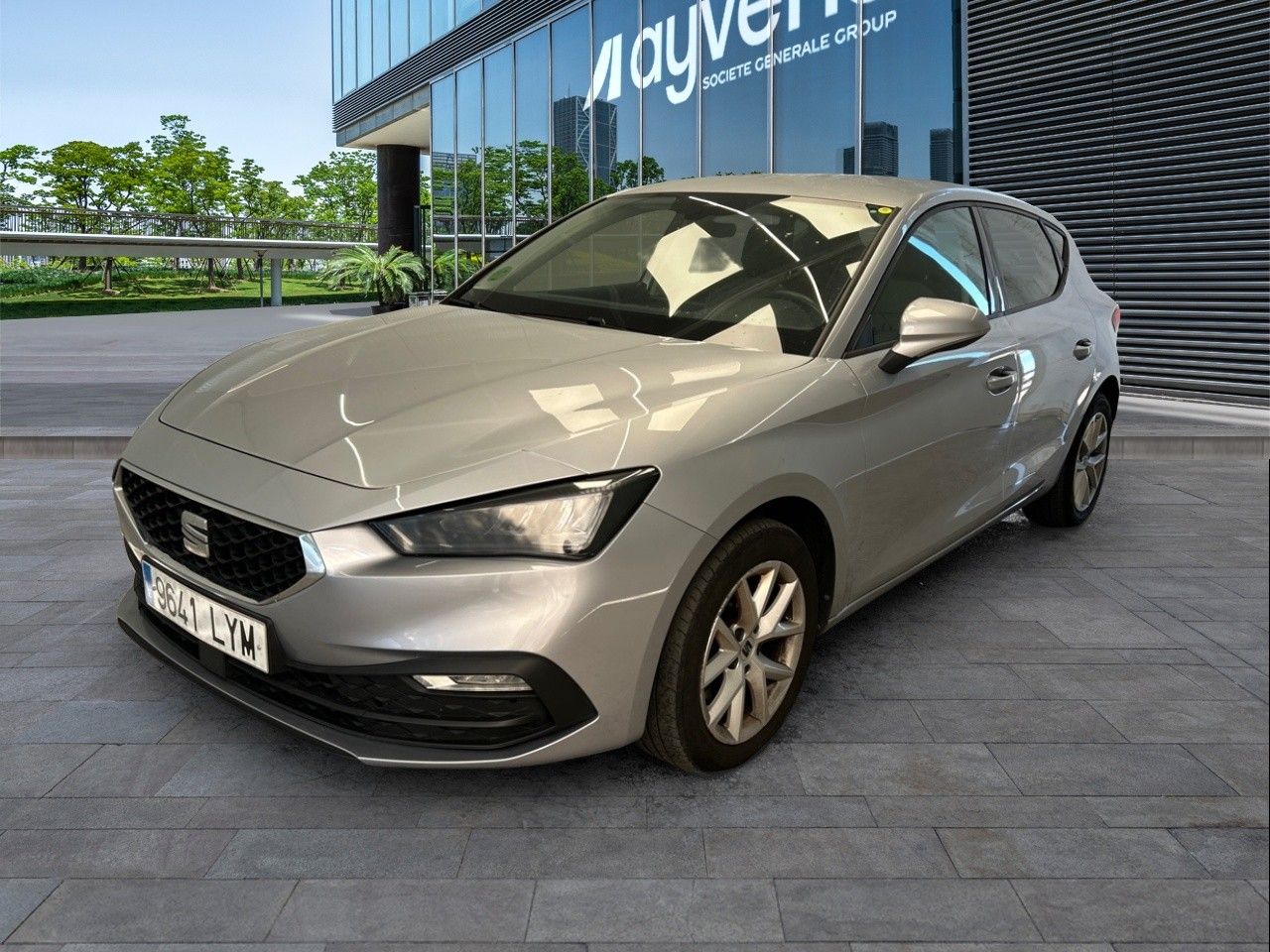 Seat León 9641 LYM, foto 1 de 7, foto real