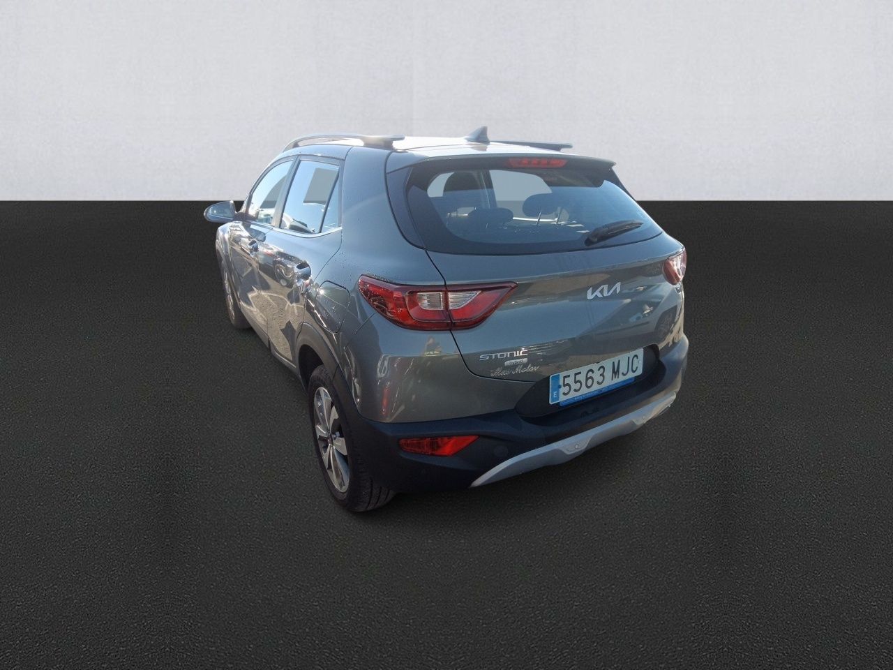 Kia Stonic 5563 MJC, foto 6 de 8, foto real