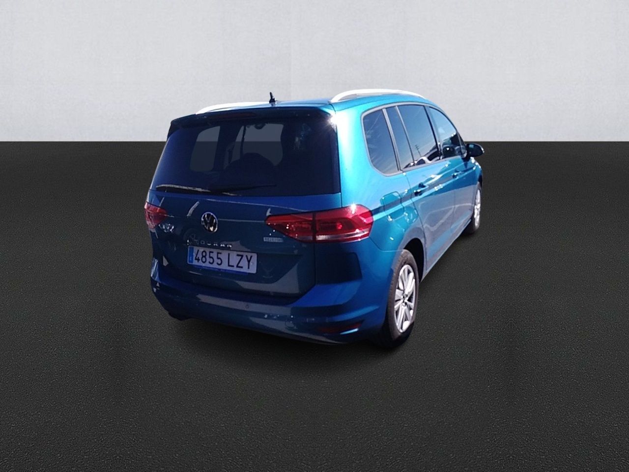 Volkswagen Touran 4855 LZY, foto 4 de 8, foto real