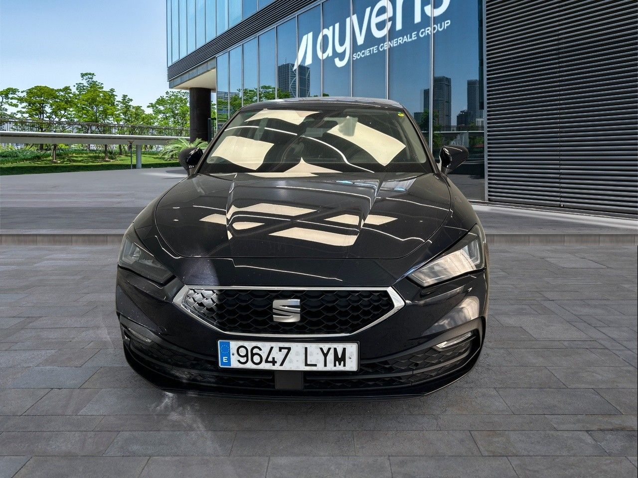 Seat León 9647 LYM, foto 2 de 7, foto real