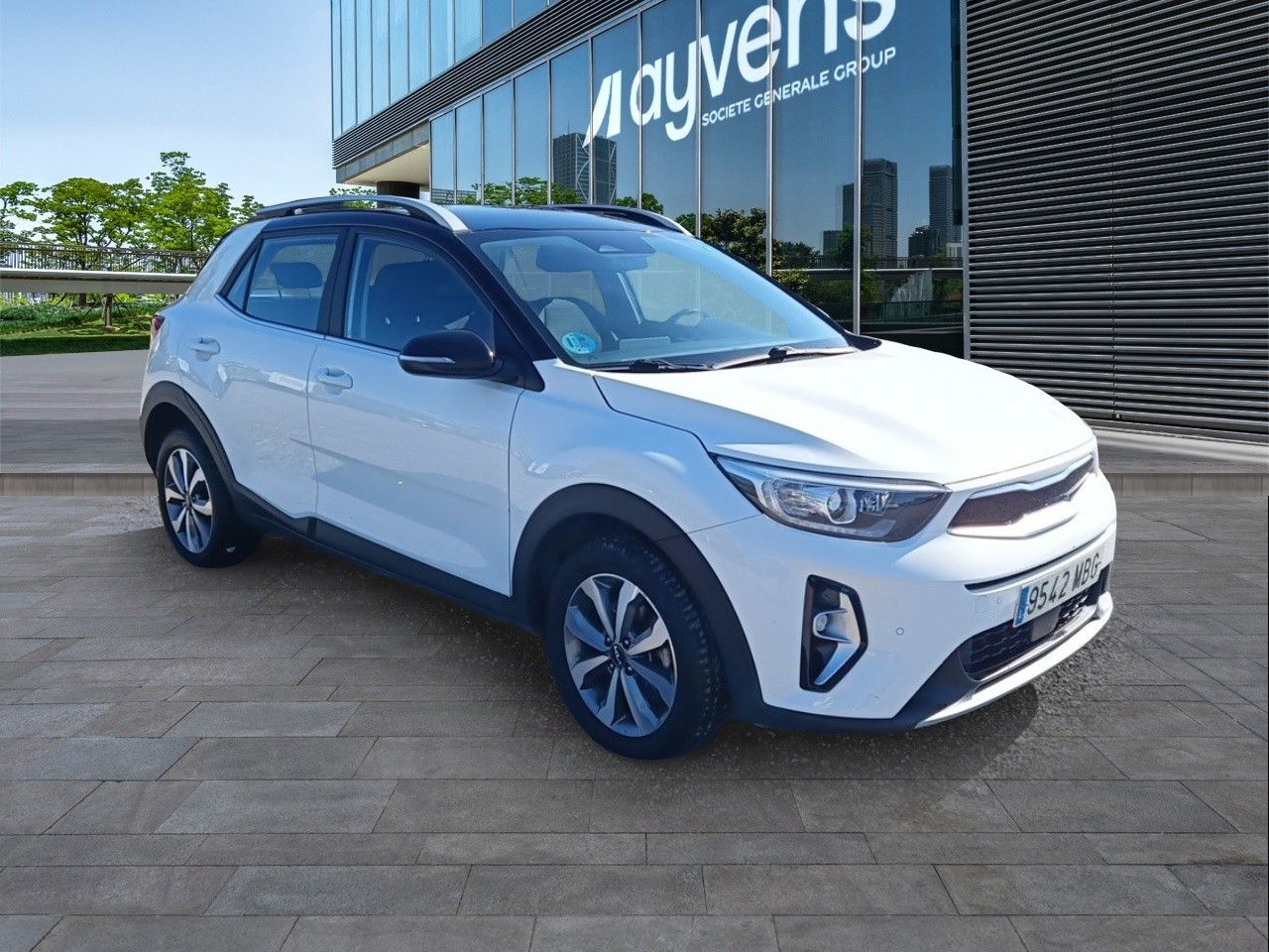 Kia Stonic 9542 MBG, foto 3 de 7, foto real
