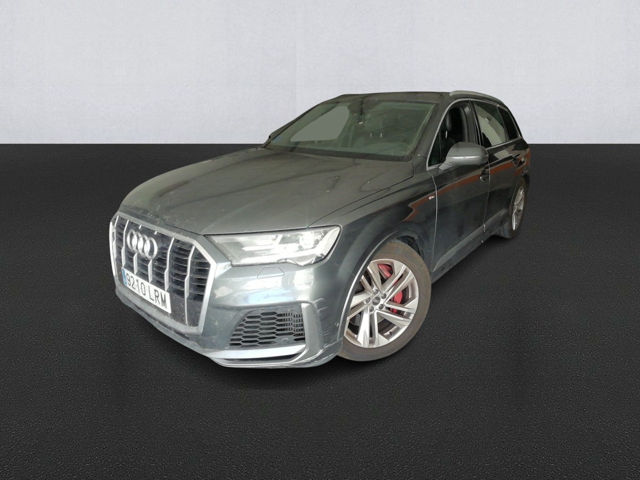 Renting AUDI Q7 S line 55 TFSIe 280kW(381CV) quattro tip
