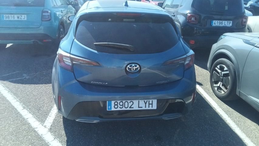 Toyota Corolla 8902 LYH, foto 5 de 8, foto real