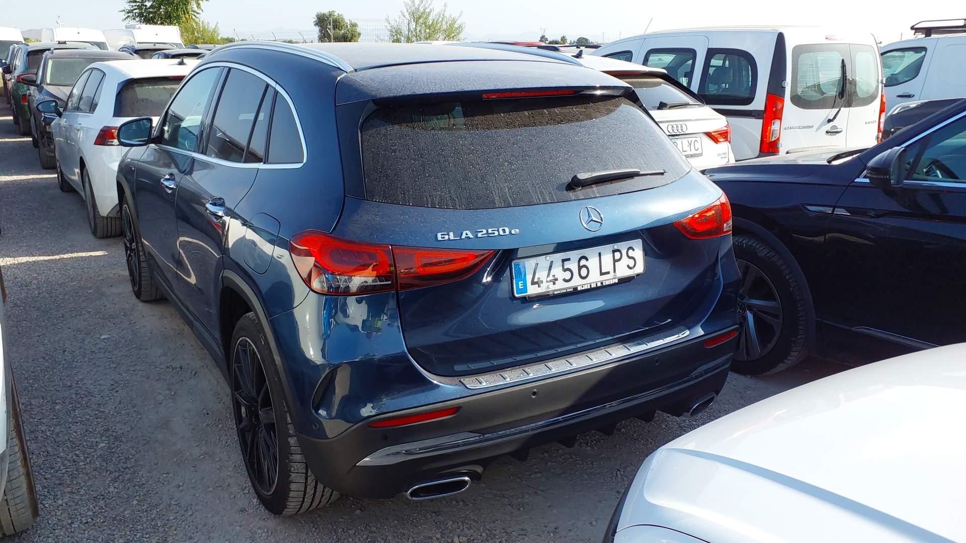 Mercedes GLA 4456 LPS, foto 2 de 8, foto real