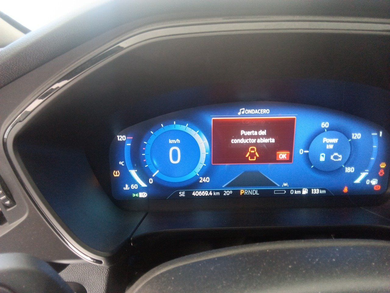 Ford Kuga 1142 MJF, foto 8 de 8, foto real