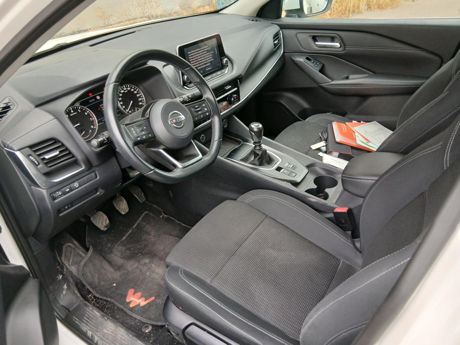 Nissan Qashqai 0483 LYM, foto 5 de 8, foto real