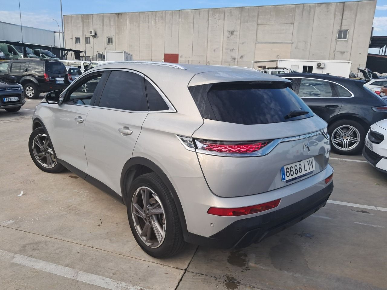 DS 7 Crossback 6688 LYV, foto 6 de 8, foto real