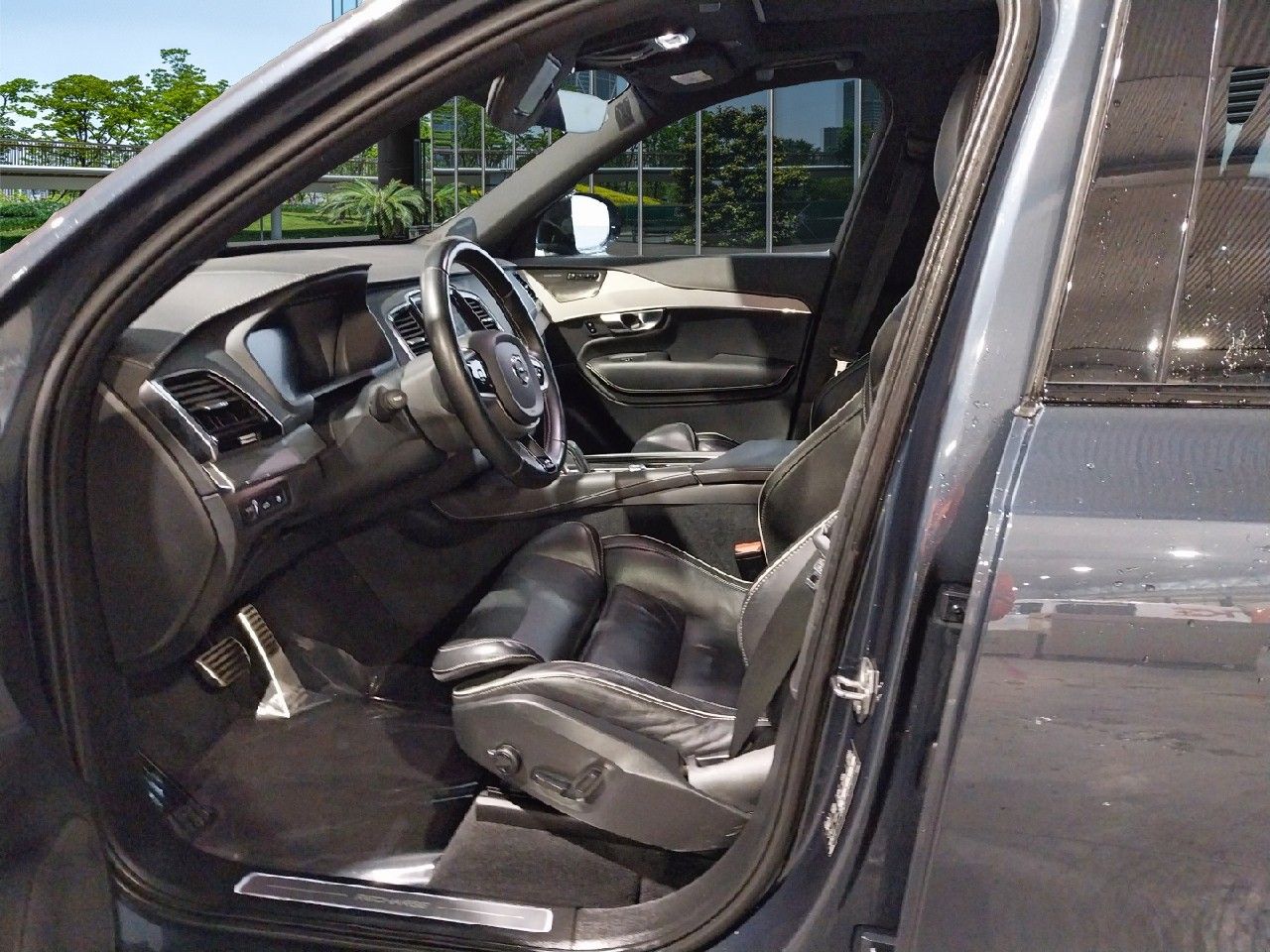 Volvo XC90 3855 LWH, foto 7 de 7, foto real