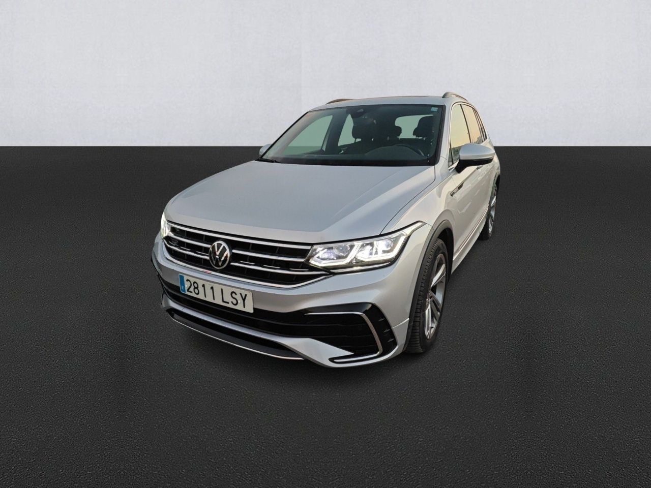 Volkswagen Tiguan 2811 LSY, foto 1 de 8, foto real